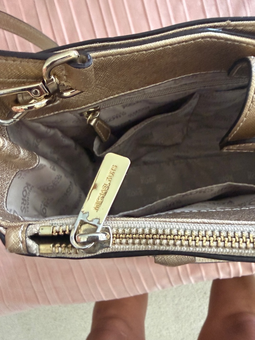 Michael Kors Kellen Metallic Gold Satchel with Gold Hardware - Picture 10 of 16